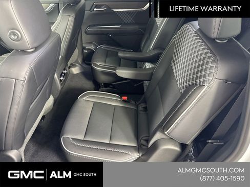 New 2026 GMC Acadia Denali w/ Super Cruise Package image 23