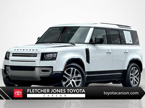 Used 2024 Land Rover Defender 110 X-Dynamic SE AWD/4WD image 1