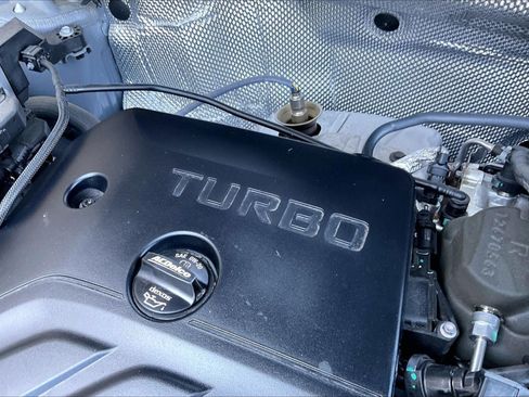 Used 2025 Buick Encore GX Preferred FWD image 33