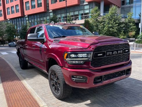 Used 2022 RAM 3500 Limited AWD/4WD image 5
