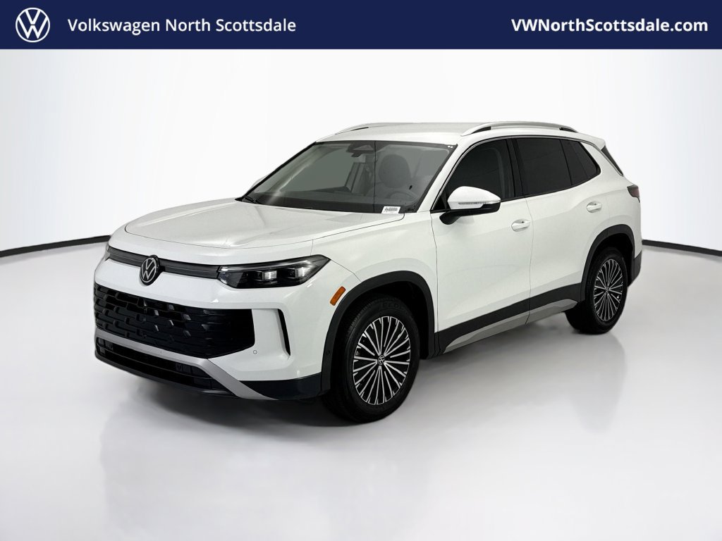 Used 2025 Volkswagen Tiguan S w/ 18" Wheel Package FWD image 1