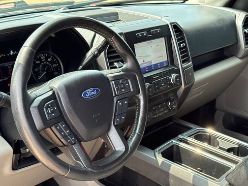 Used 2020 Ford F150 XLT w/ Equipment Group 302A Luxury AWD/4WD image 17