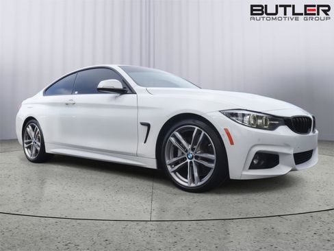 Used 2019 BMW 430i Coupe w/ M Sport Package RWD image 3