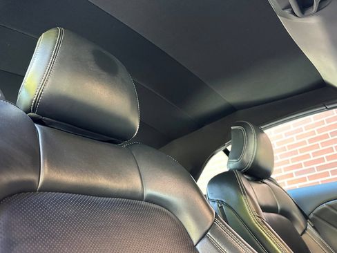 Used 2024 Ford Mustang Premium RWD image 21