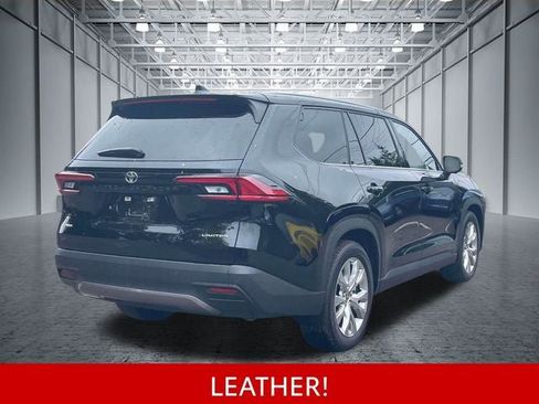 Used 2026 Toyota Grand Highlander AWD image 8