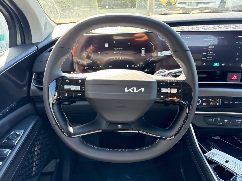 New 2027 Kia Carnival SX Prestige FWD image 18