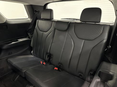 Used 2023 Hyundai Palisade SEL w/ Cargo Package image 29