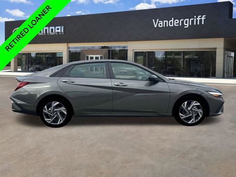 New 2025 Hyundai Elantra Sport image 10