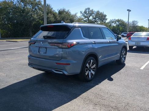 New 2026 Mitsubishi Outlander SEL FWD image 6