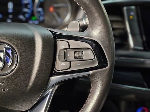 Used 2024 Buick Enclave Premium image 29