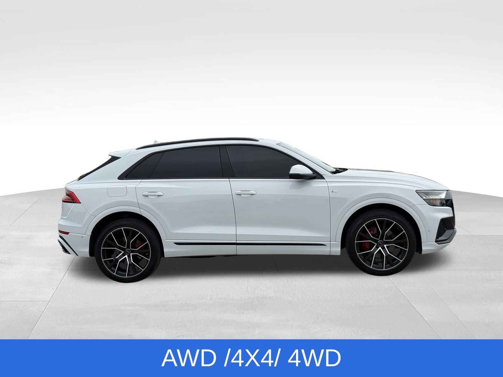 Used 2019 Audi Q8 Prestige w/ Luxury Package AWD/4WD image 13