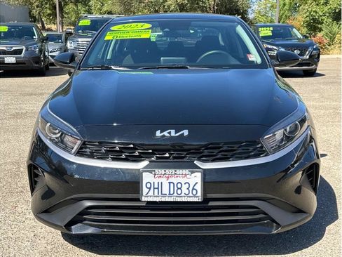 Used 2023 Kia Forte LXS FWD image 2