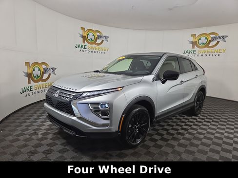 New 2026 Mitsubishi Eclipse Cross LE image 3