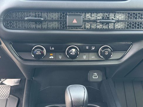 Certified 2023 Honda HR-V LX image 24