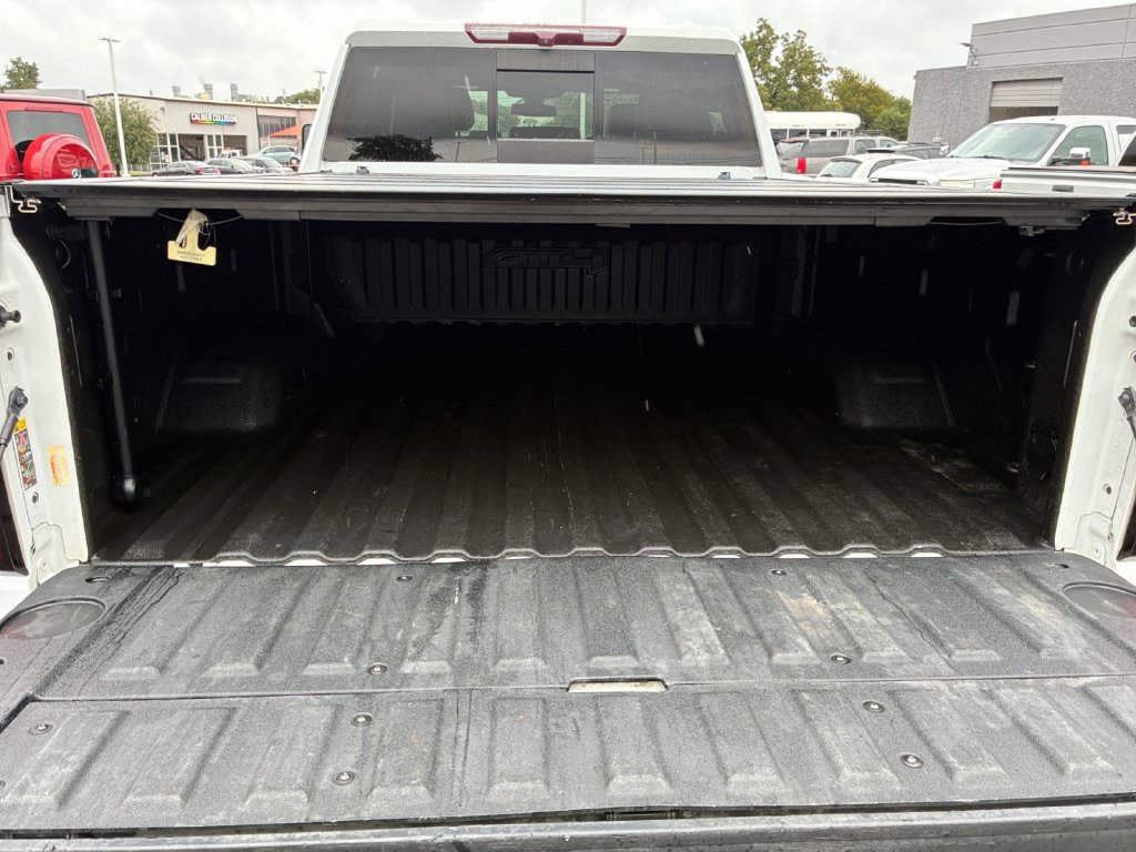 Used 2022 GMC Sierra 2500 AT4 w/ AT4 Preferred Package AWD/4WD image 24