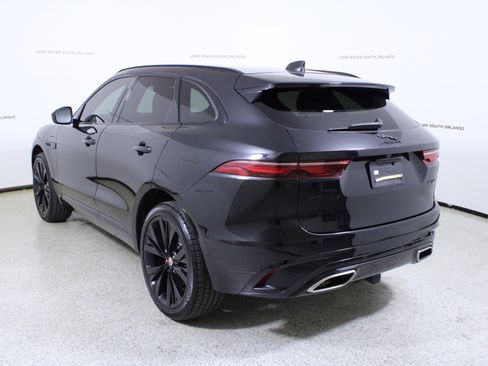 Used 2023 Jaguar F-PACE R-Dynamic S image 5