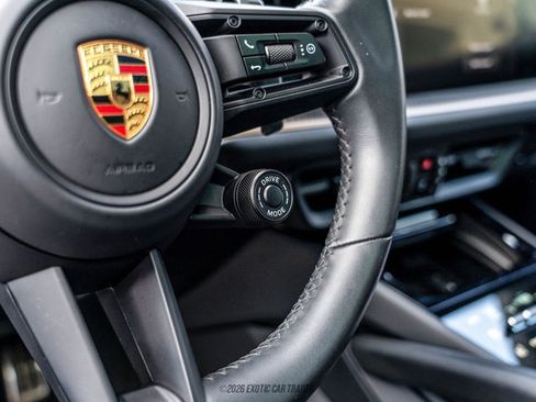 Used 2024 Porsche Cayenne S image 28