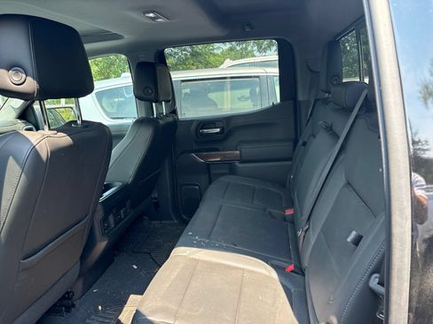 Used 2019 Chevrolet Silverado 1500 RST w/ True North Edition AWD/4WD image 6