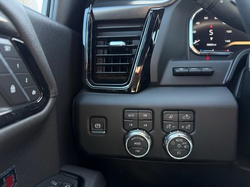 Used 2026 GMC Sierra 1500 AT4 w/ AT4 Premium Package AWD/4WD image 13