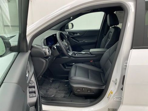 Certified 2025 Chevrolet Equinox LT w/ Convenience Package II image 7