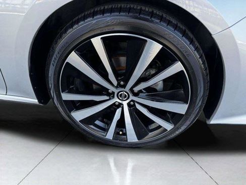 Used 2021 Nissan Altima 2.5 SR FWD image 52