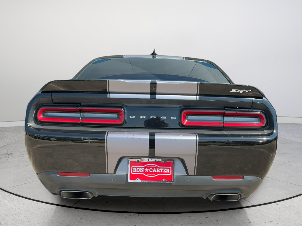Used 2015 Dodge Challenger SRT w/ Technology Group RWD image 5