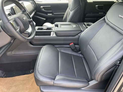 New 2026 Ford Expedition Max Platinum AWD/4WD image 13