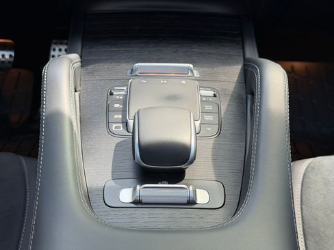 Used 2025 Mercedes-Benz GLE 53 AMG 4MATIC Coupe image 21