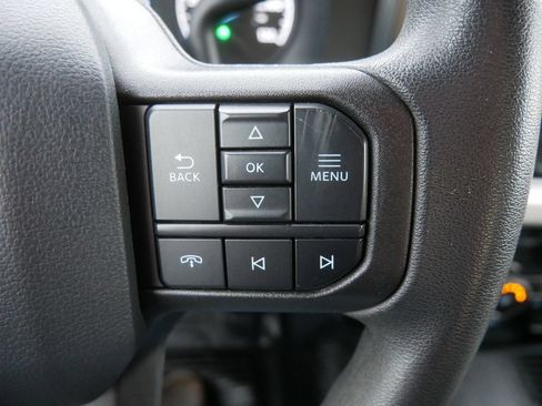 Used 2024 Ford F350 XLT AWD/4WD image 18