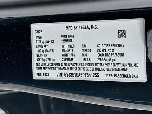 Used 2023 Tesla Model 3 Standard Range RWD image 12