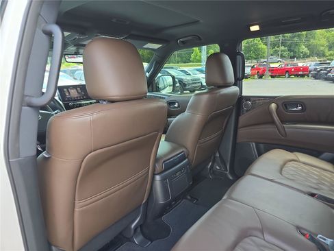Used 2024 Nissan Armada Platinum w/ Cargo Package RWD image 16