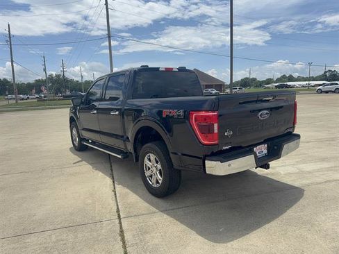 Used 2022 Ford F150 XLT w/ Equipment Group 302A High AWD/4WD image 3