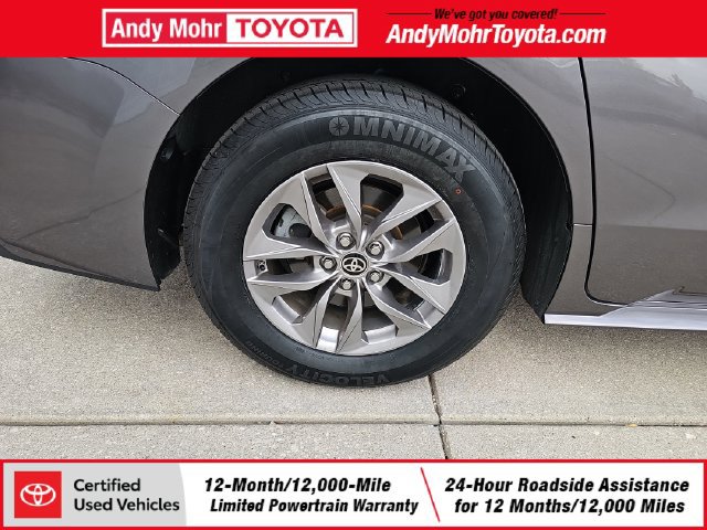 Certified 2021 Toyota Sienna XLE w/ XLE Plus Package AWD/4WD image 40