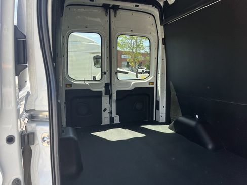 New 2026 Ford Transit 250 148 High Roof image 19