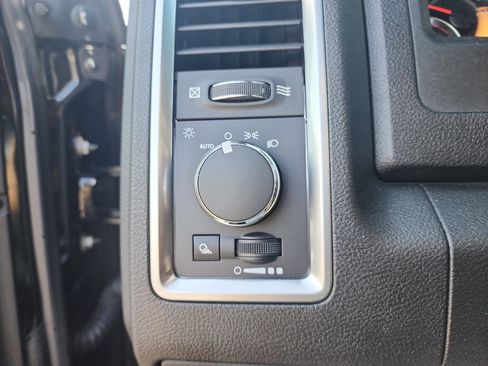 Used 2021 RAM 1500 Warlock w/ Electronics Group RWD image 25