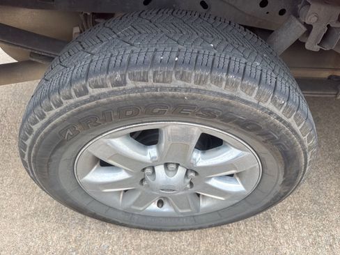 Used 2013 Ford F150 XLT w/ Luxury Equipment Group image 9