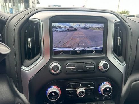 Used 2021 GMC Sierra 1500 SLT w/ SLT Premium Plus Package AWD/4WD image 23