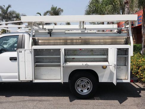 Used 2020 Ford F350 XL w/ Power Equipment Group RWD image 6
