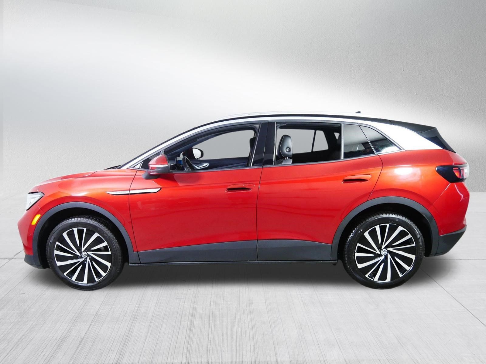 Certified 2023 Volkswagen ID.4 Pro S Plus AWD/4WD image 4