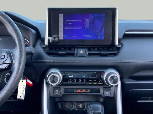 Used 2025 Toyota RAV4 LE FWD image 7