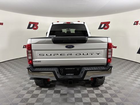 Used 2020 Ford F250 XLT image 5