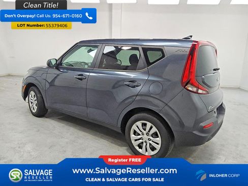 Used 2020 Kia Soul LX FWD image 3