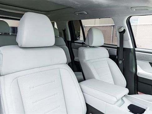 New 2025 Hyundai Santa Fe Calligraphy image 26