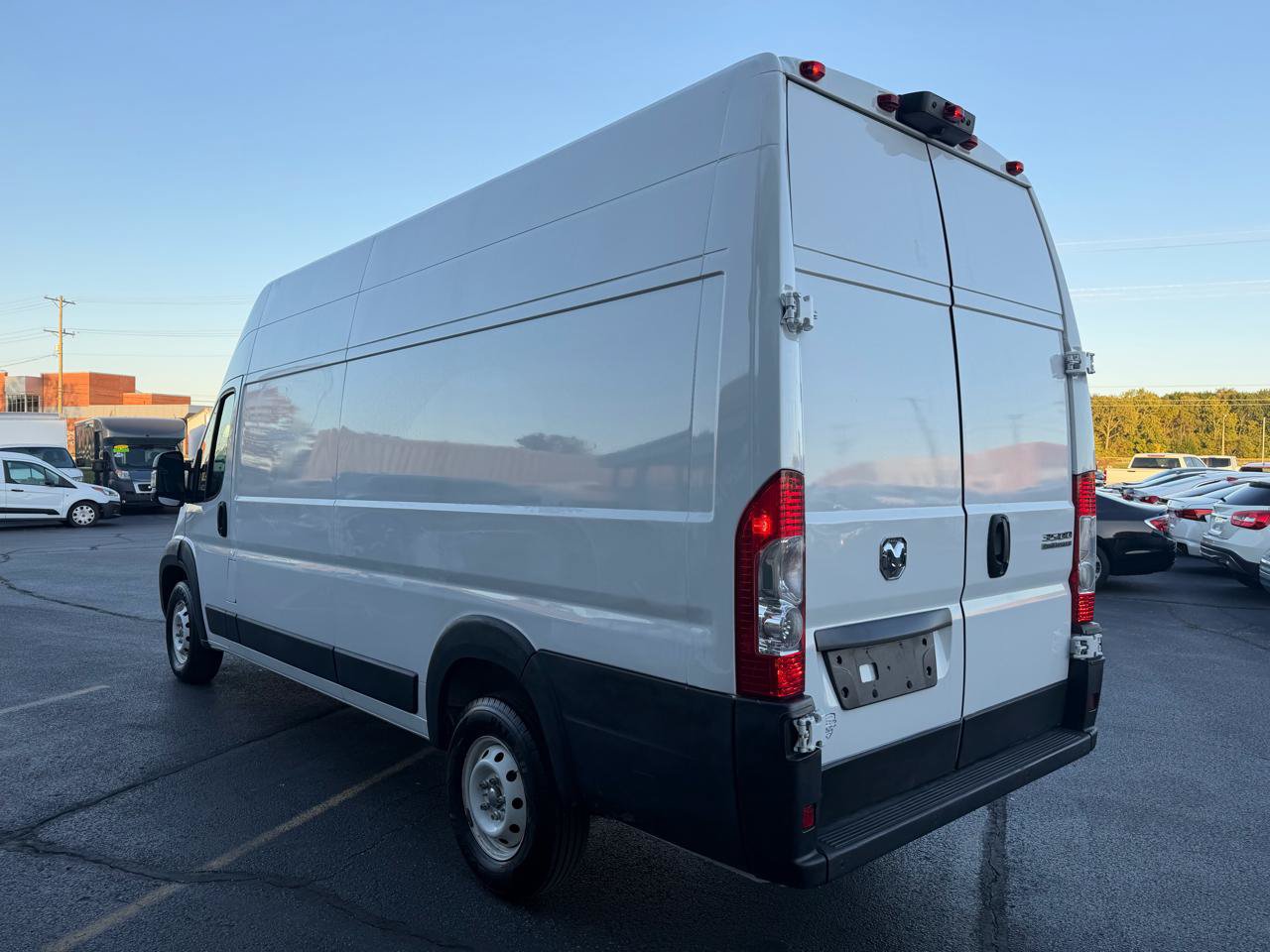 Used 2023 RAM ProMaster 3500 w/ Safety Group FWD image 5
