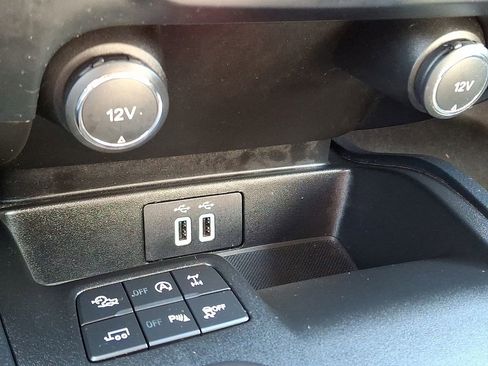 Used 2019 Ford Ranger Lariat w/ Equipment Group 501A Mid image 24