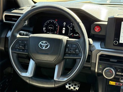 Used 2025 Toyota 4Runner TRD Sport image 14