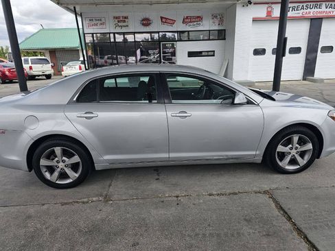 Used 2011 Chevrolet Malibu LT w/ Power Convenience Package FWD image 9