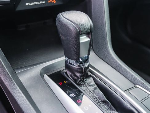 Used 2016 Honda Civic EX-T image 18