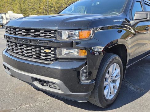 Used 2021 Chevrolet Silverado 1500 Custom image 22