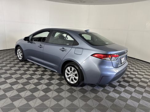 Used 2024 Toyota Corolla LE FWD image 6